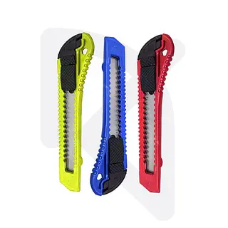 Bisturí Economico Plástico Grande Und